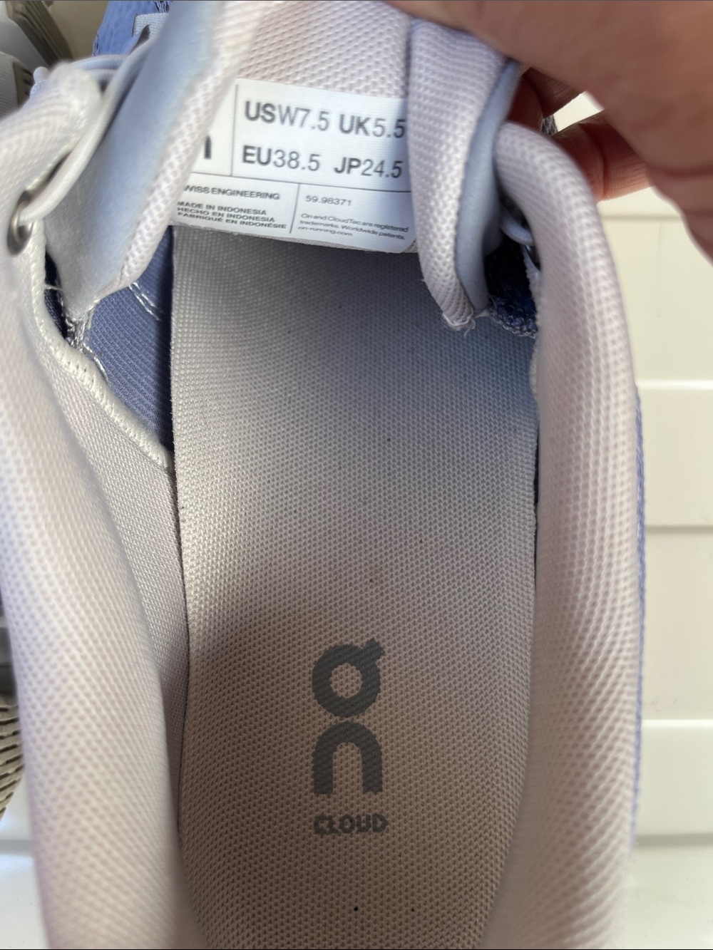 On Cloud 6 Women 7.5 light blue/Gray/White Lace-Up Mesh Athletic Sneakers - Picture 6 of 7